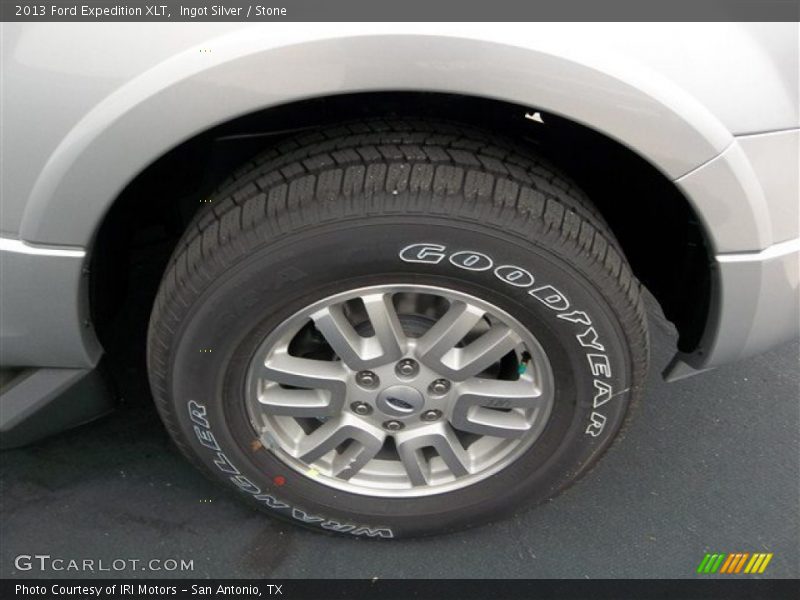 Ingot Silver / Stone 2013 Ford Expedition XLT