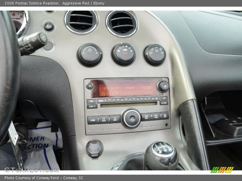 Audio System of 2006 Solstice Roadster