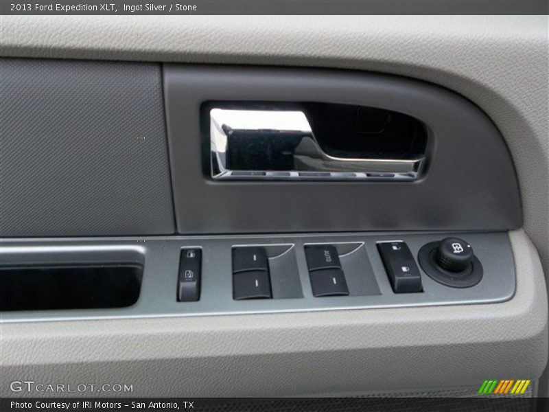 Ingot Silver / Stone 2013 Ford Expedition XLT