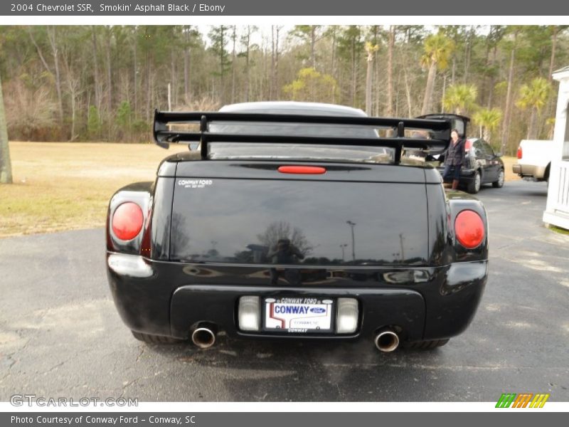 Smokin' Asphalt Black / Ebony 2004 Chevrolet SSR