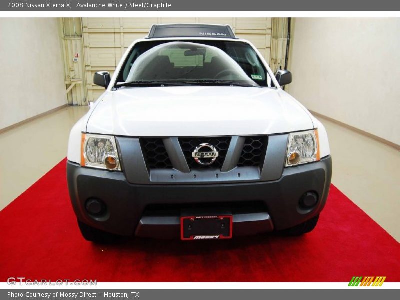 Avalanche White / Steel/Graphite 2008 Nissan Xterra X