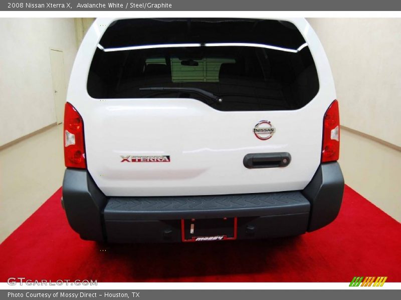 Avalanche White / Steel/Graphite 2008 Nissan Xterra X