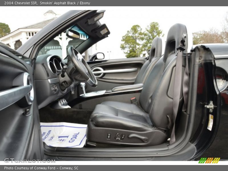 Smokin' Asphalt Black / Ebony 2004 Chevrolet SSR
