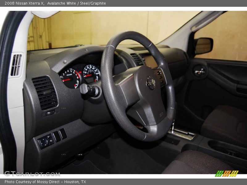 Avalanche White / Steel/Graphite 2008 Nissan Xterra X