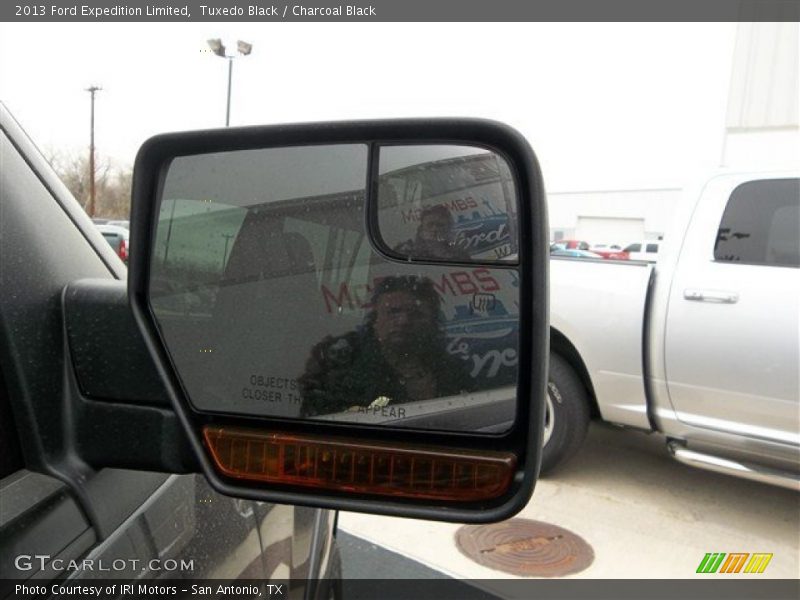 Tuxedo Black / Charcoal Black 2013 Ford Expedition Limited