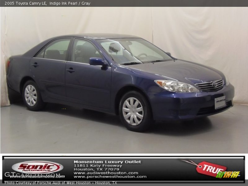 Indigo Ink Pearl / Gray 2005 Toyota Camry LE