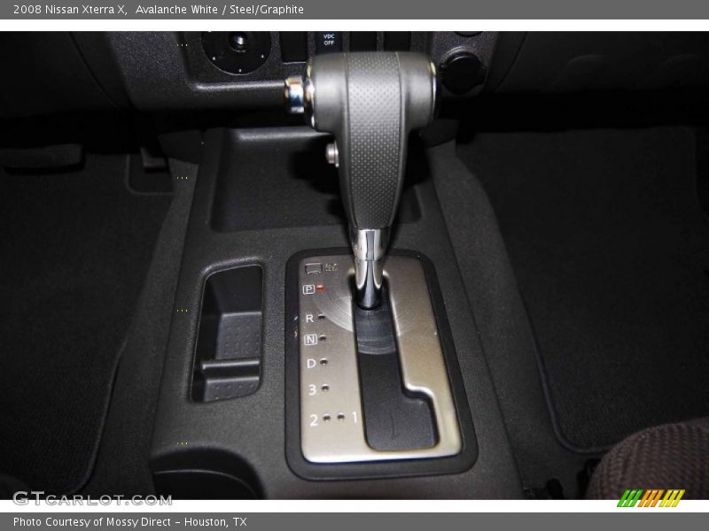 Avalanche White / Steel/Graphite 2008 Nissan Xterra X