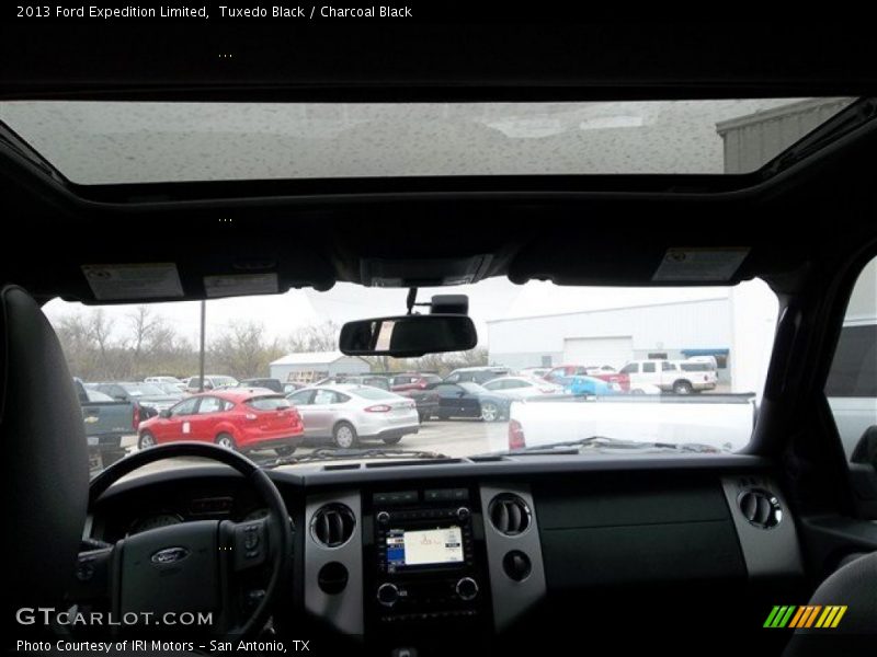 Tuxedo Black / Charcoal Black 2013 Ford Expedition Limited
