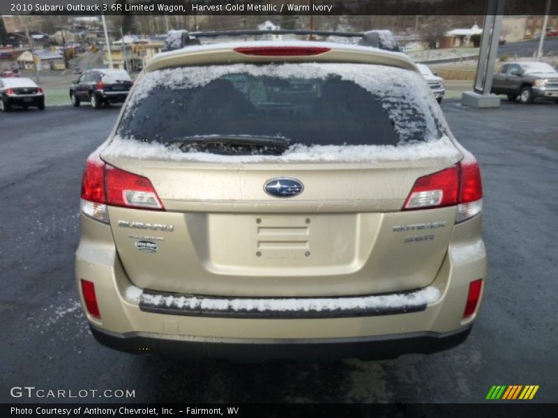 Harvest Gold Metallic / Warm Ivory 2010 Subaru Outback 3.6R Limited Wagon