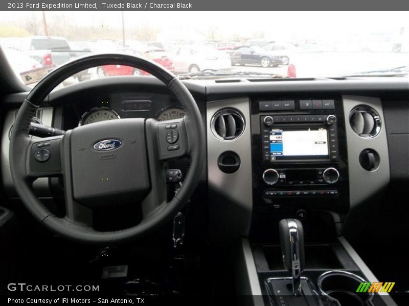 Tuxedo Black / Charcoal Black 2013 Ford Expedition Limited