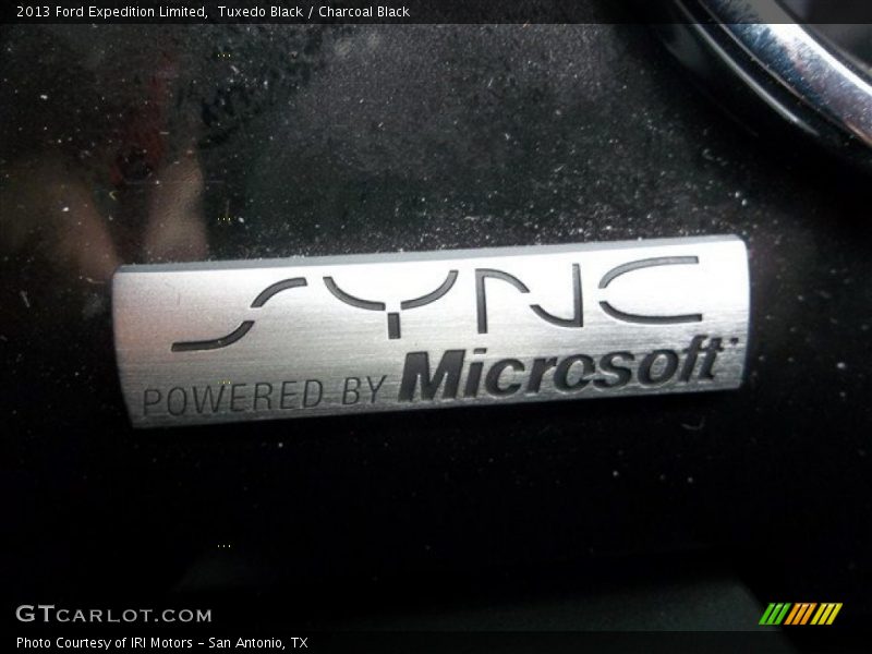 Tuxedo Black / Charcoal Black 2013 Ford Expedition Limited