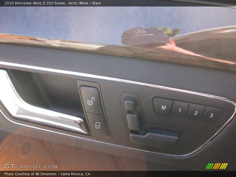 Arctic White / Black 2010 Mercedes-Benz E 350 Sedan
