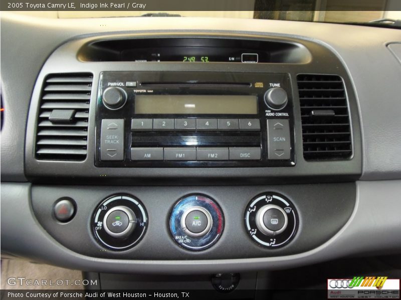 Indigo Ink Pearl / Gray 2005 Toyota Camry LE