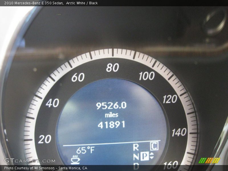 Arctic White / Black 2010 Mercedes-Benz E 350 Sedan