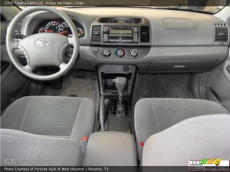 Indigo Ink Pearl / Gray 2005 Toyota Camry LE