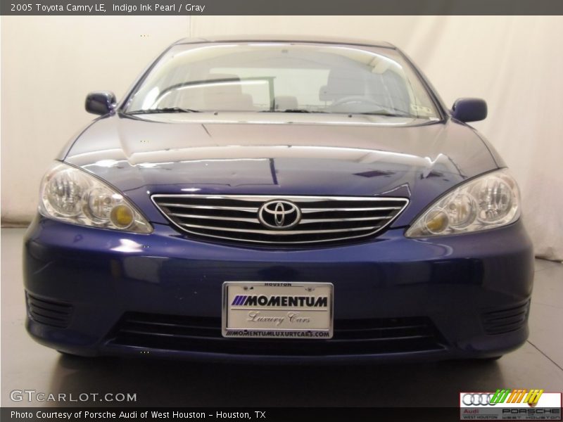 Indigo Ink Pearl / Gray 2005 Toyota Camry LE