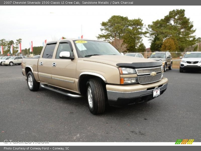 Sandstone Metallic / Dark Charcoal 2007 Chevrolet Silverado 1500 Classic LS Crew Cab