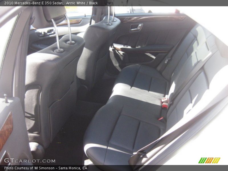 Arctic White / Black 2010 Mercedes-Benz E 350 Sedan