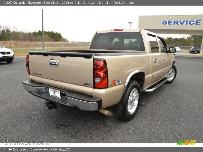 Sandstone Metallic / Dark Charcoal 2007 Chevrolet Silverado 1500 Classic LS Crew Cab