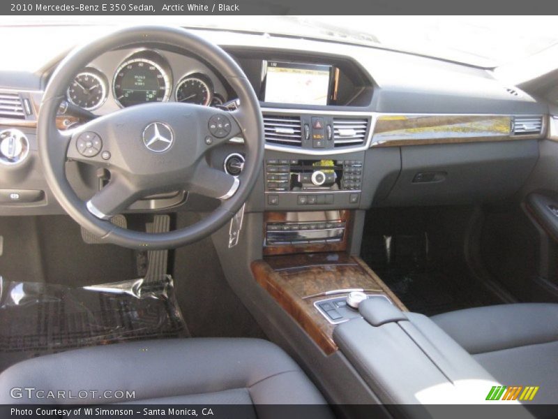 Arctic White / Black 2010 Mercedes-Benz E 350 Sedan