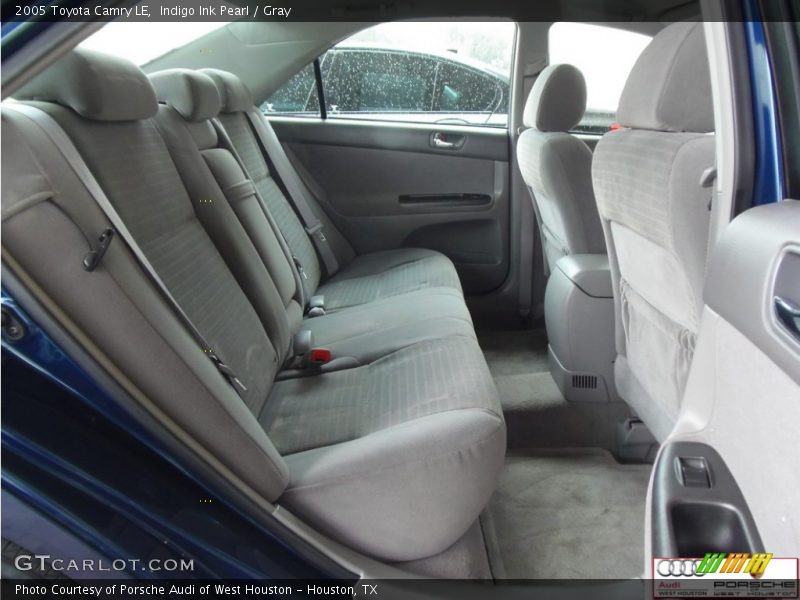 Indigo Ink Pearl / Gray 2005 Toyota Camry LE