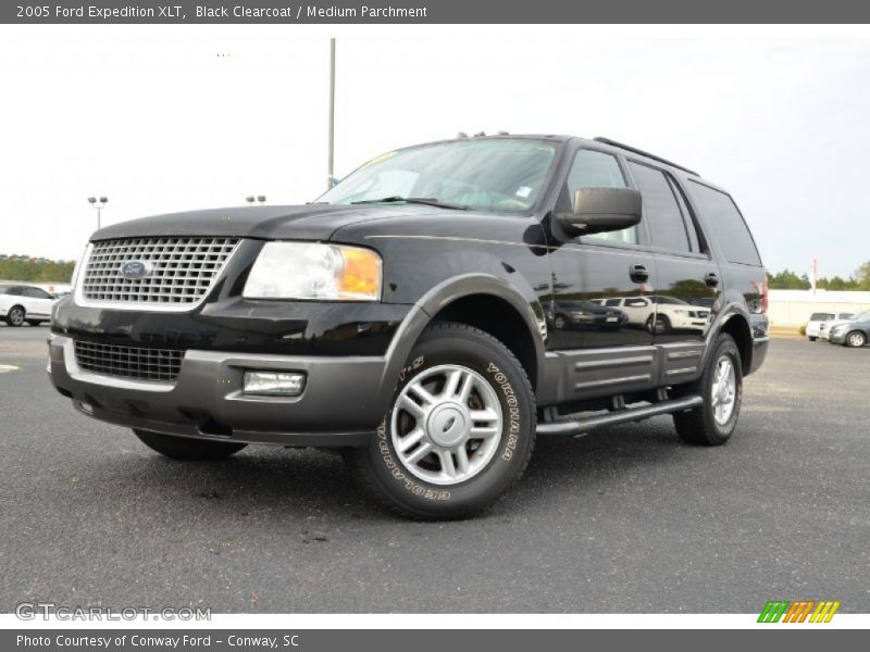 Black Clearcoat / Medium Parchment 2005 Ford Expedition XLT