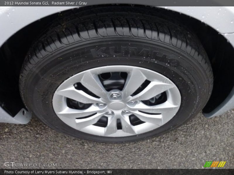 Radiant Silver / Gray 2012 Hyundai Sonata GLS
