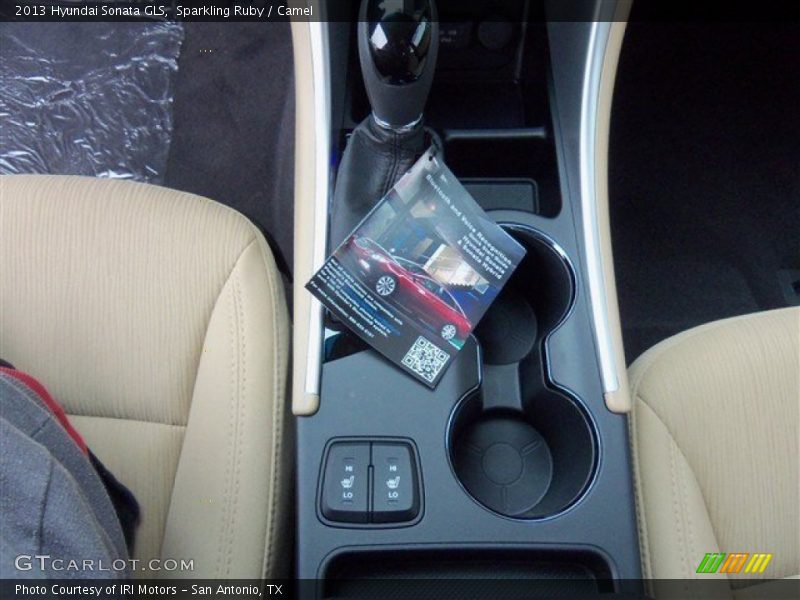 Sparkling Ruby / Camel 2013 Hyundai Sonata GLS