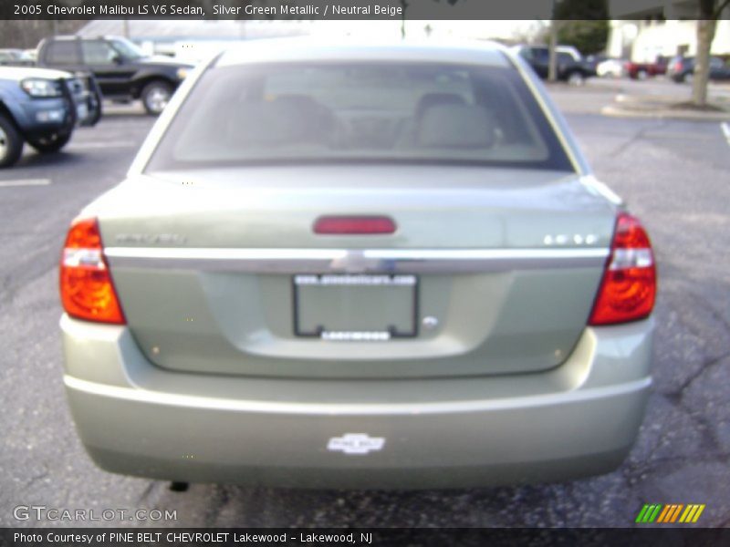 Silver Green Metallic / Neutral Beige 2005 Chevrolet Malibu LS V6 Sedan