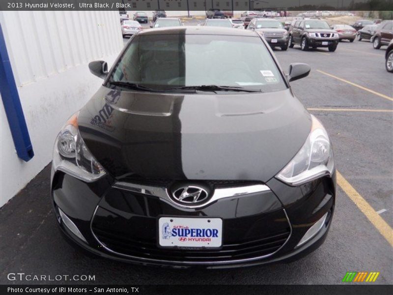 Ultra Black / Black 2013 Hyundai Veloster