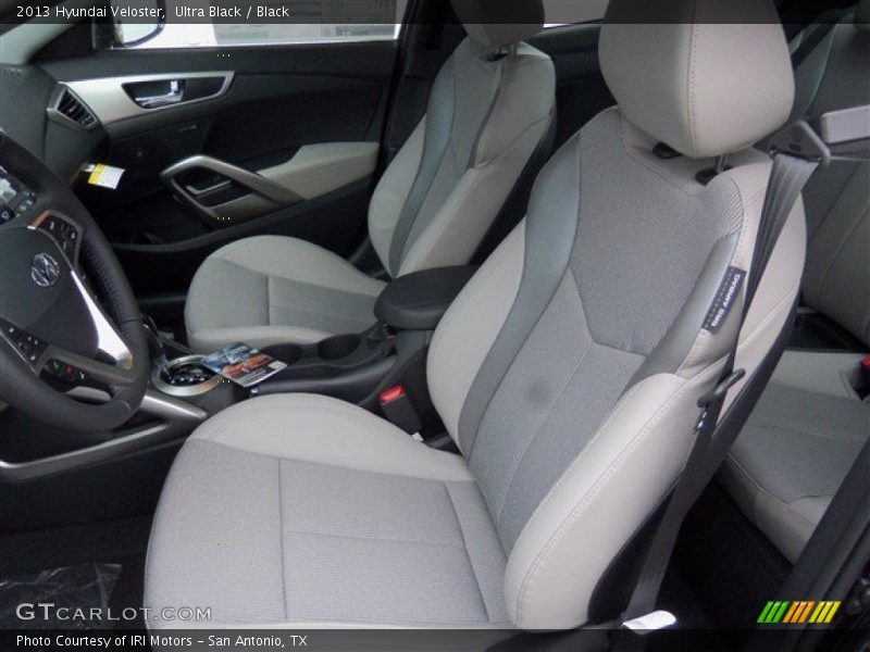 Ultra Black / Black 2013 Hyundai Veloster