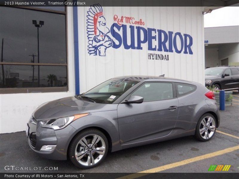 Triathlon Gray / Black 2013 Hyundai Veloster