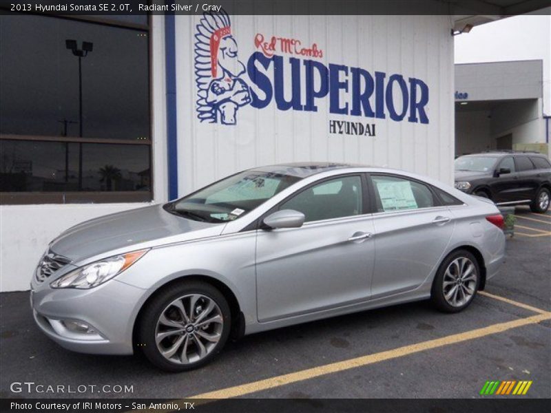 Radiant Silver / Gray 2013 Hyundai Sonata SE 2.0T