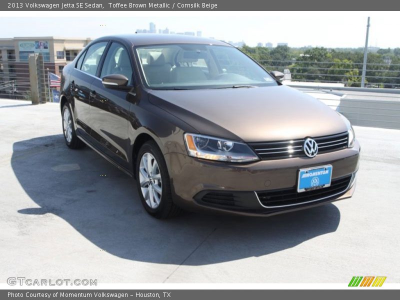 Toffee Brown Metallic / Cornsilk Beige 2013 Volkswagen Jetta SE Sedan