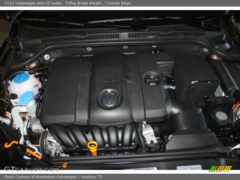 Toffee Brown Metallic / Cornsilk Beige 2013 Volkswagen Jetta SE Sedan