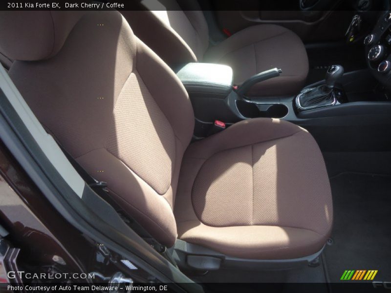 Dark Cherry / Coffee 2011 Kia Forte EX