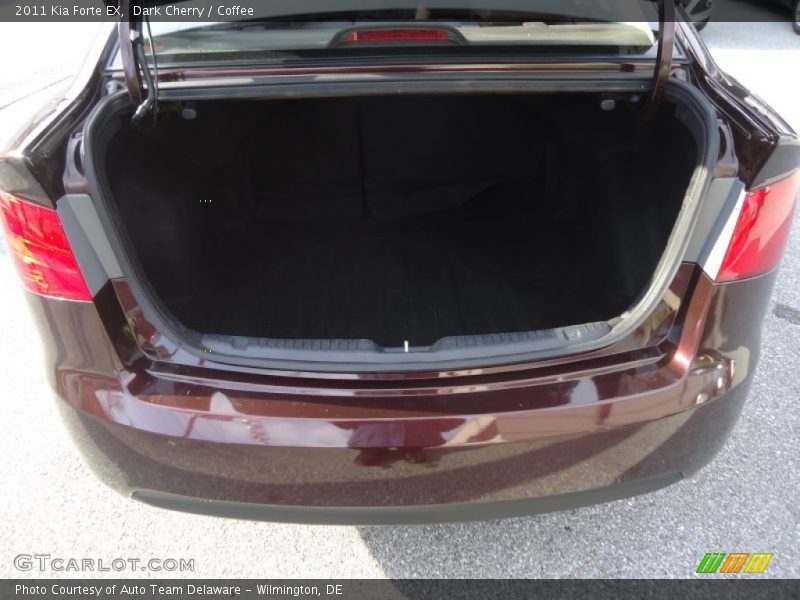 Dark Cherry / Coffee 2011 Kia Forte EX