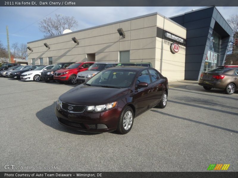 Dark Cherry / Coffee 2011 Kia Forte EX