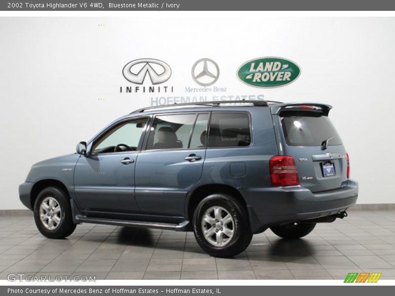 Bluestone Metallic / Ivory 2002 Toyota Highlander V6 4WD