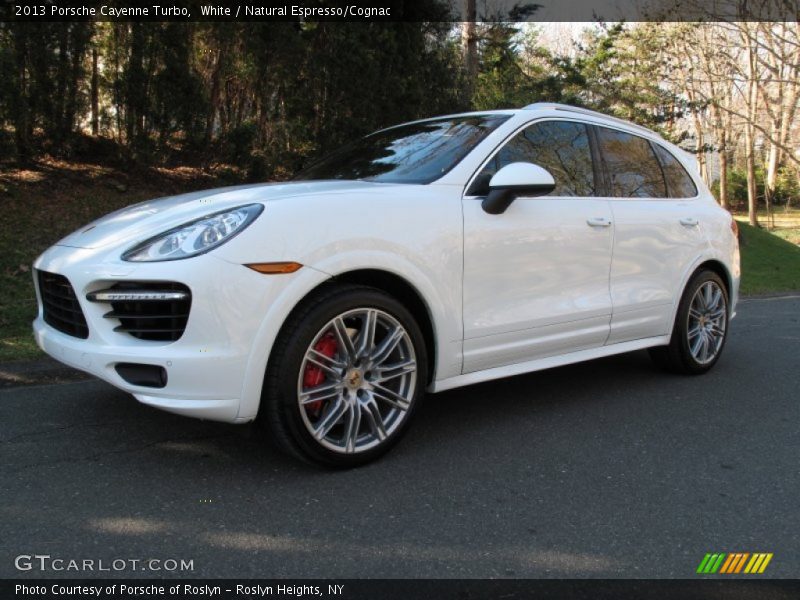 Front 3/4 View of 2013 Cayenne Turbo