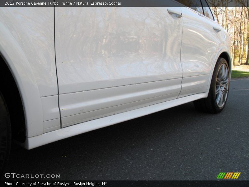 White / Natural Espresso/Cognac 2013 Porsche Cayenne Turbo