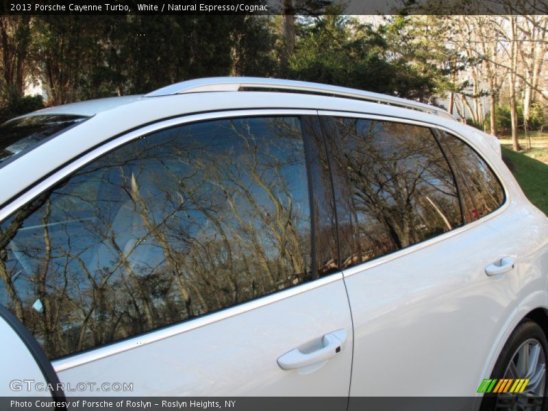 White / Natural Espresso/Cognac 2013 Porsche Cayenne Turbo