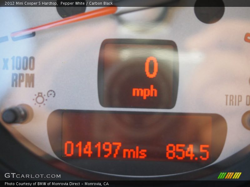 Pepper White / Carbon Black 2012 Mini Cooper S Hardtop