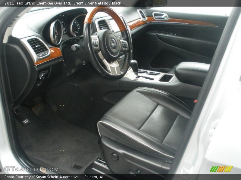 Bright Silver Metallic / Black 2011 Jeep Grand Cherokee Overland