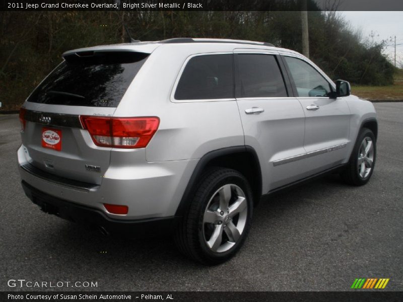 Bright Silver Metallic / Black 2011 Jeep Grand Cherokee Overland