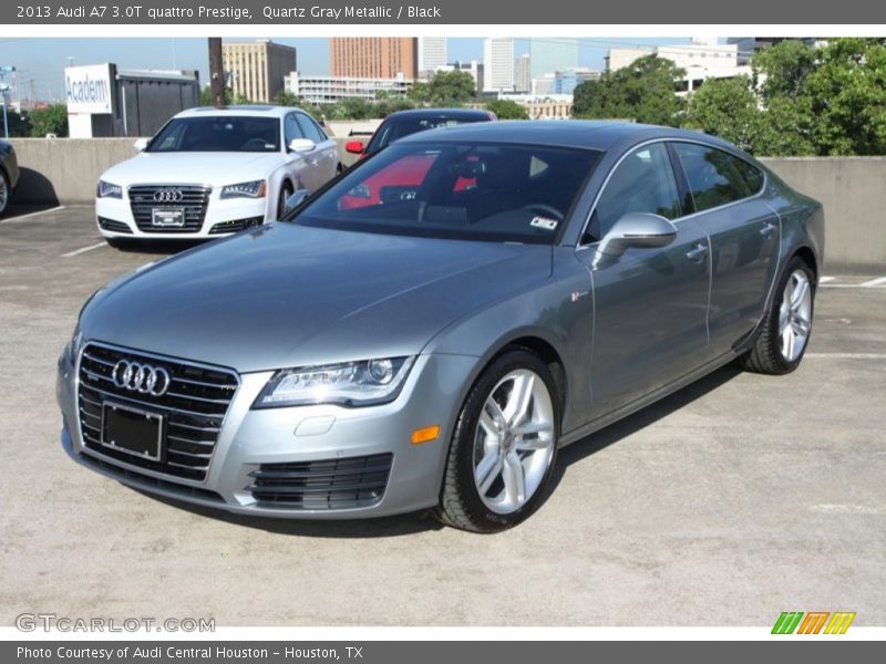 Front 3/4 View of 2013 A7 3.0T quattro Prestige