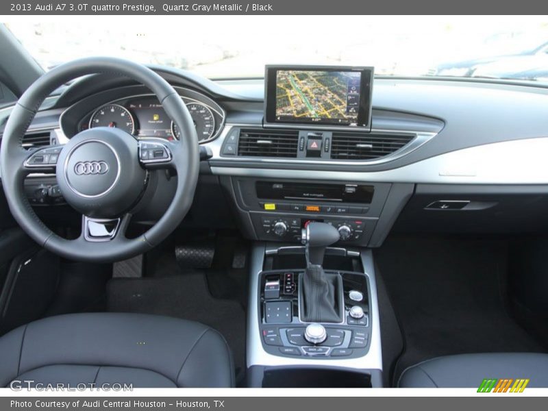 Dashboard of 2013 A7 3.0T quattro Prestige