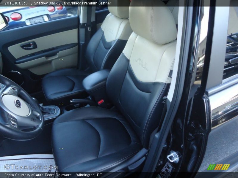 Shadow Black / Sand/Black Premium Leather 2011 Kia Soul !