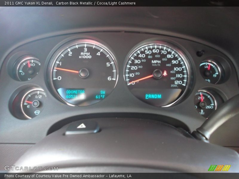 Carbon Black Metallic / Cocoa/Light Cashmere 2011 GMC Yukon XL Denali