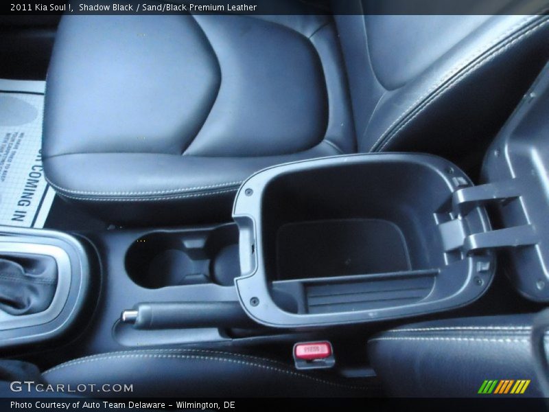 Shadow Black / Sand/Black Premium Leather 2011 Kia Soul !